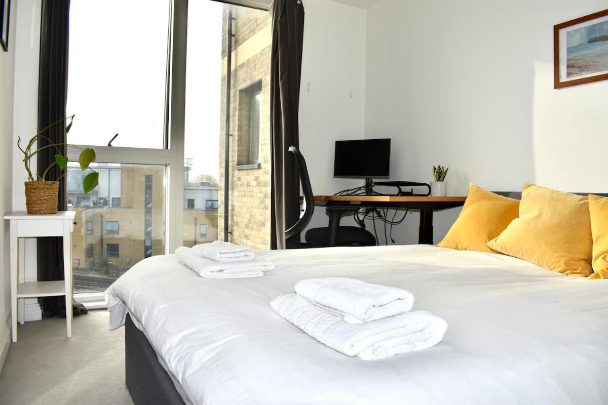 Beautiful Camberwell Sky Views Appartamento *